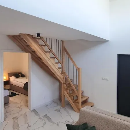 Interstyl, Energylandia Nyaraló