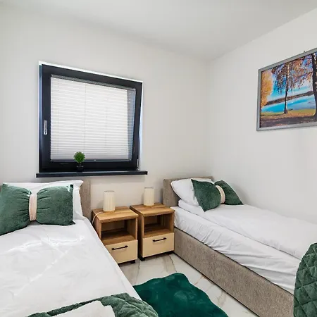 Interstyl, Energylandia * Zator